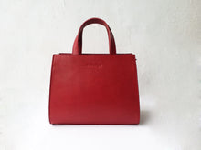 Load image into Gallery viewer, KELLIE LEATHER BAG
